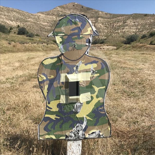Güvenlik güçleri için giyilebilir ve kurşun geçirmez zırh plakası üretildi