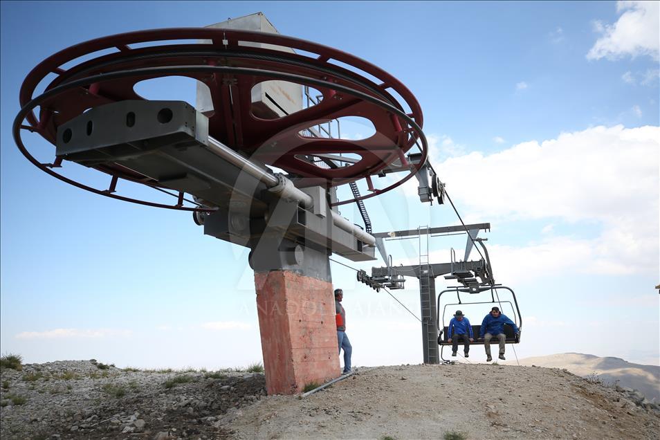 "Tarifeli tırmanış"la Erciyes Dağı'nda zirve yapıyorlar
