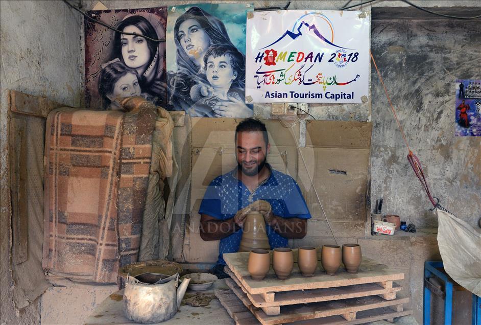 İran'ın çömlekçilik merkezi "Lalecin"