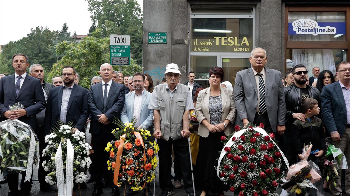 Bosnians commemorate Markale Massacre in Sarajevo