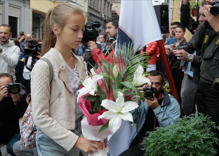 Bosnians commemorate Markale Massacre in Sarajevo