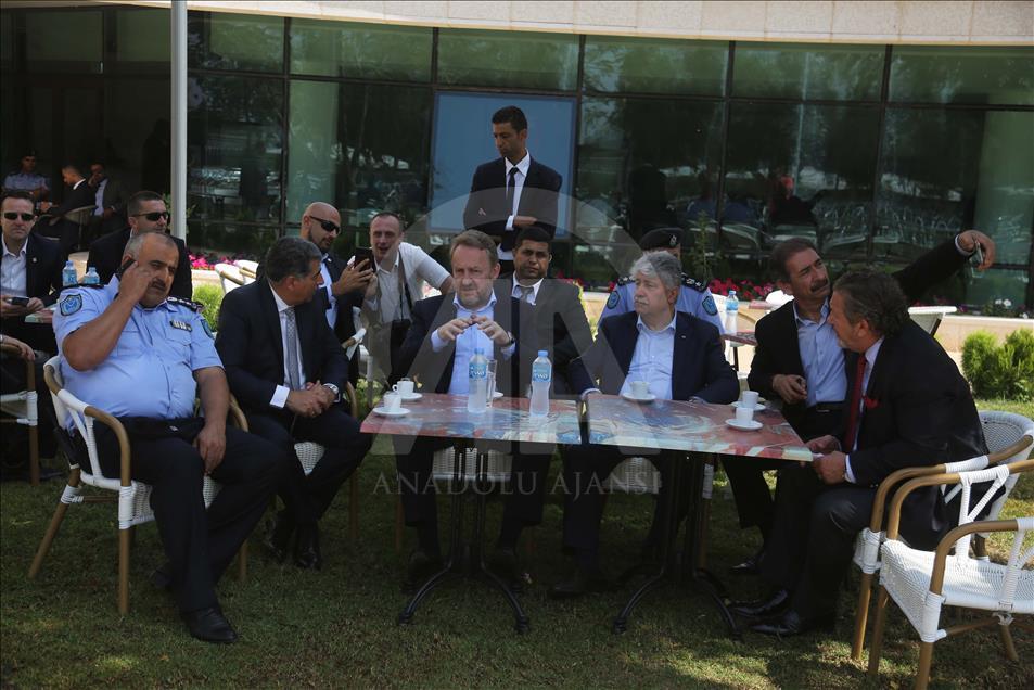 Palestina: Izetbegović obišao historijska mjesta u Ramallahu i probao palestinska jela