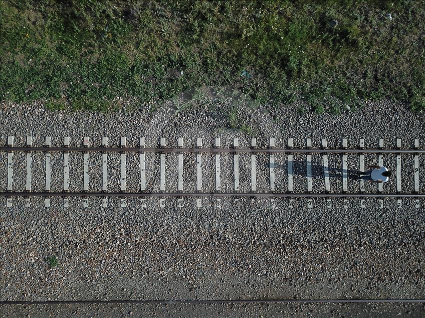 Bozkirin Ortasindaki Vaha Selim Tren Istasyonu Anadolu Ajansi