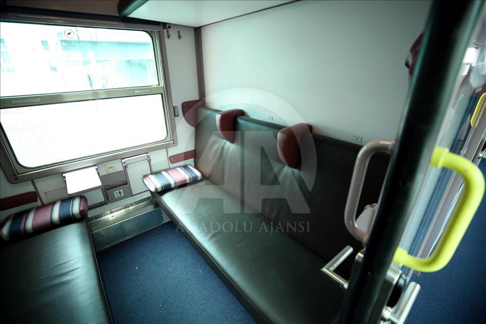 Hotel con concepto de tren en Bruselas