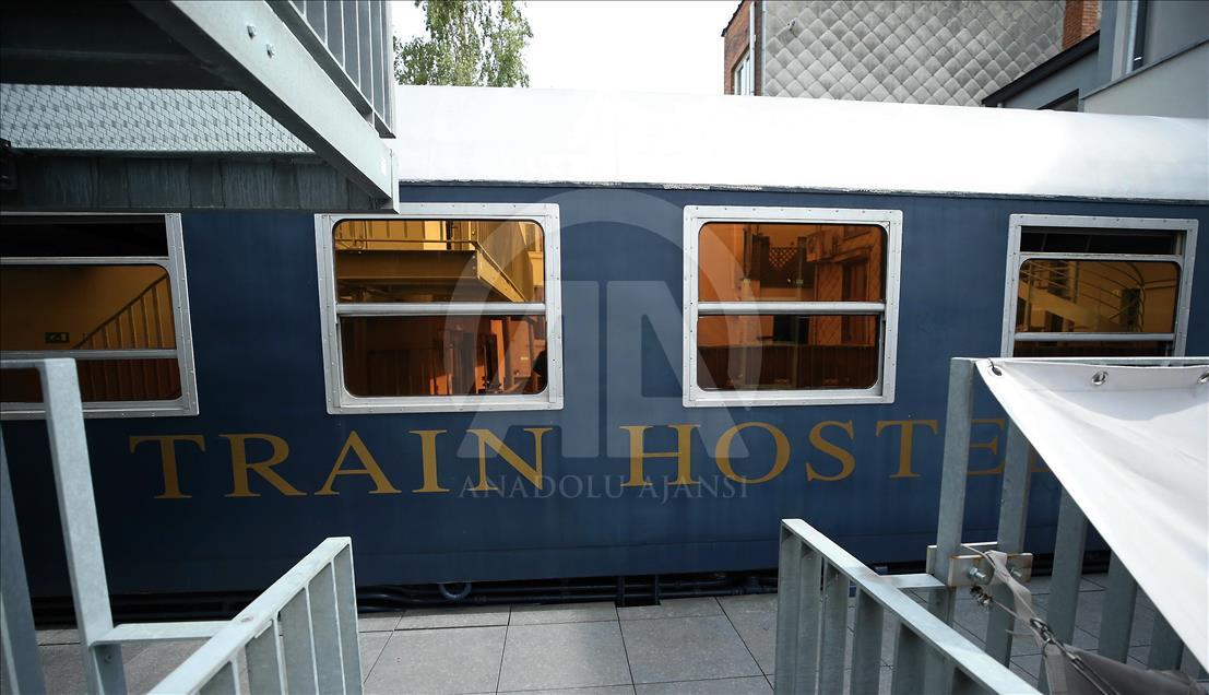 Hotel con concepto de tren en Bruselas