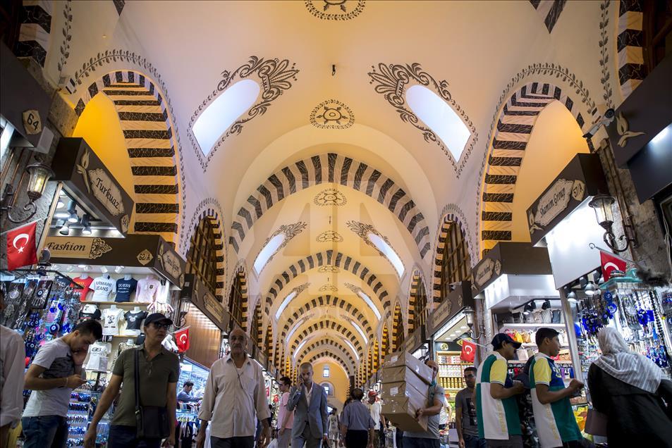 351 yıldır tarçın ve karanfil kokan çarşı