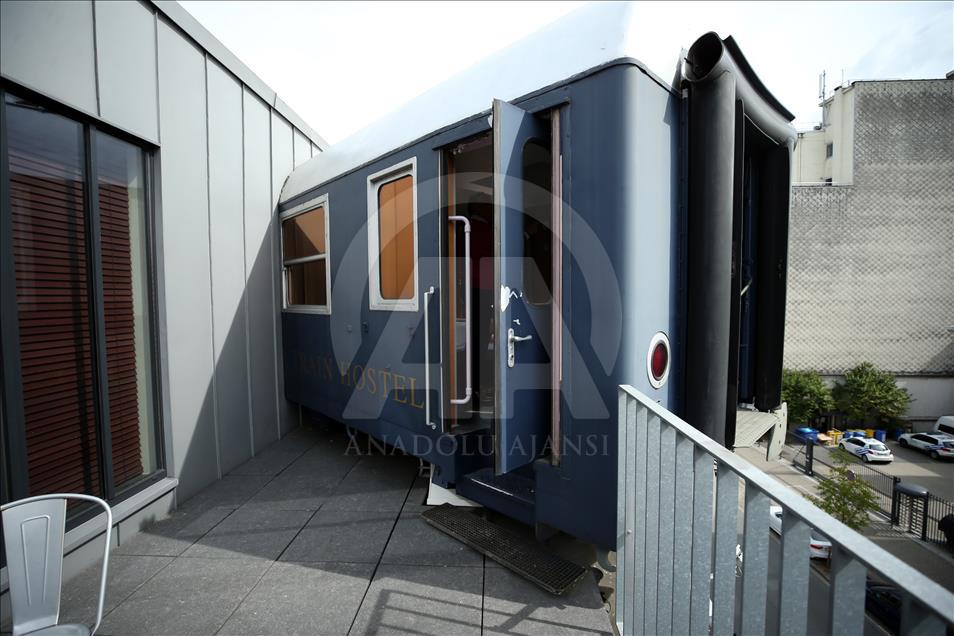 Hotel con concepto de tren en Bruselas