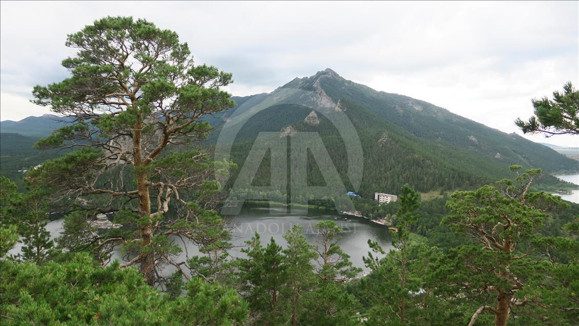 Kazakistan'ın tatil merkezi Burabay'a turist ilgisi artıyor