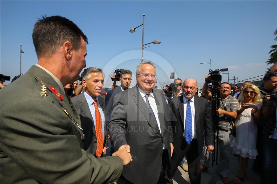 Türk ve Yunan Dışişleri Bakanları İzmir’de biraraya geldi
