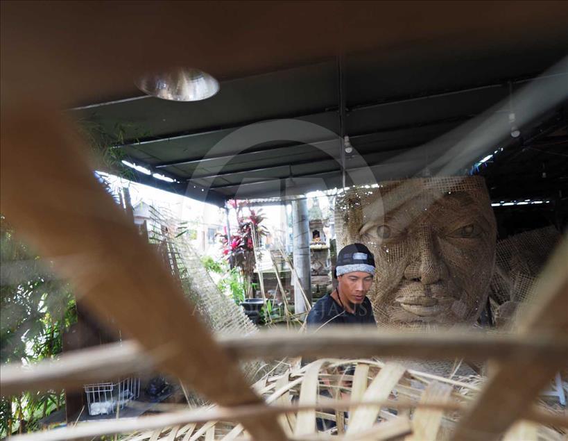 Construyen estatua gigante orgánica en Bali, Indonesia