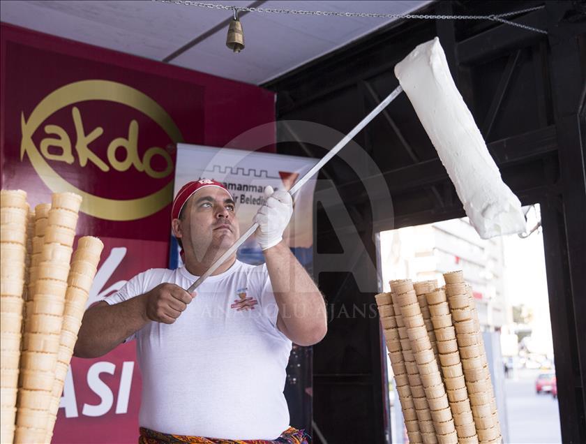 Başkentliler, Maraş dondurmasıyla serinledi