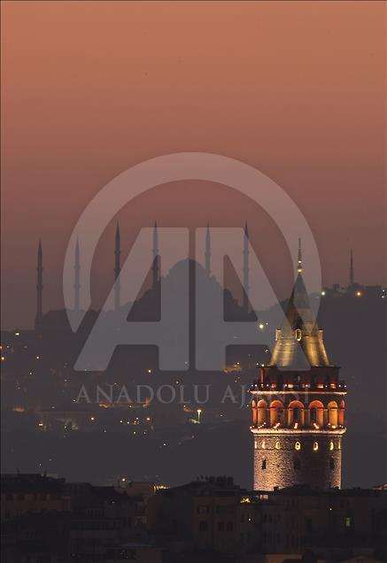 Matahari terbit di Istanbul