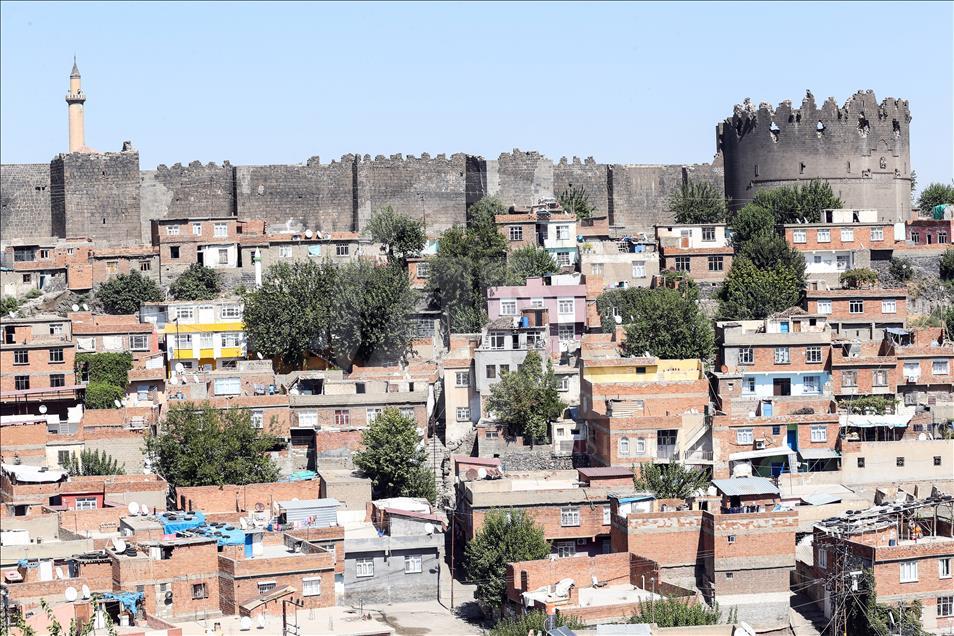 Tarihi yapıların asırlık yolculuğu aynı kadrajdan görüntülendi