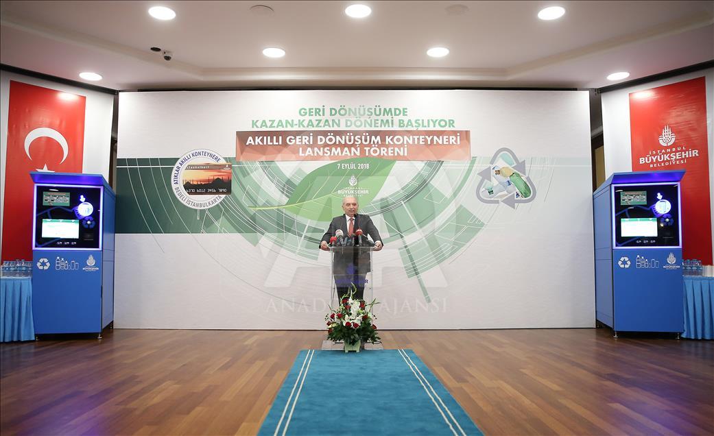 İBB'nin yerli ve milli Akıllı Geri Dönüşüm Konteyneri tanıtıldı