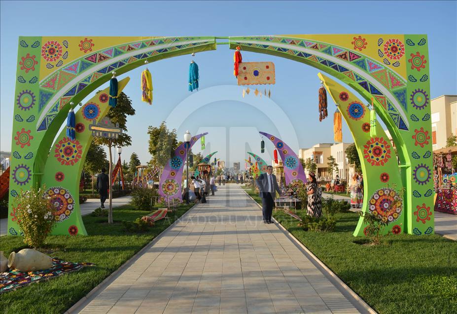 Özbekistan'da 1. Uluslararası Makam Sanatı Festivali
