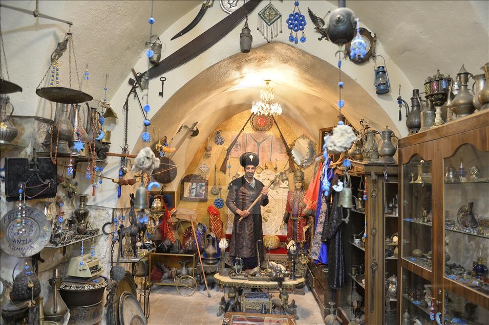 Tarihi şehrin baharat kokan çarşısı