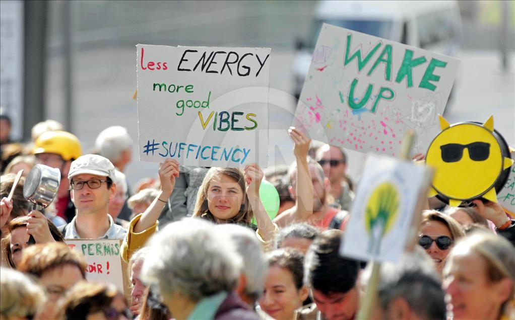 Bruksel, ambientalistët protestë para PE-së