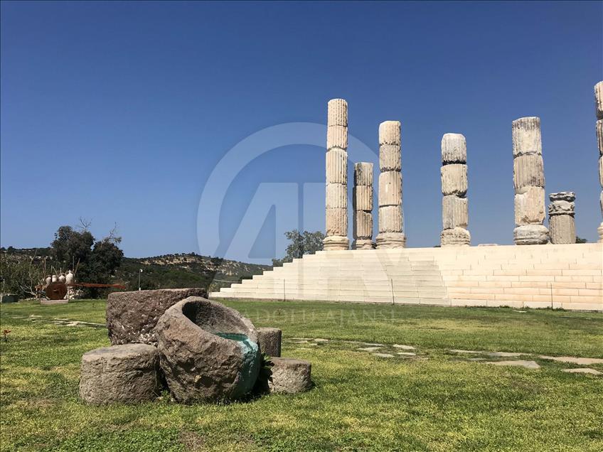 Apollon Tapınağı "mitolojik fareler"ine kavuştu
