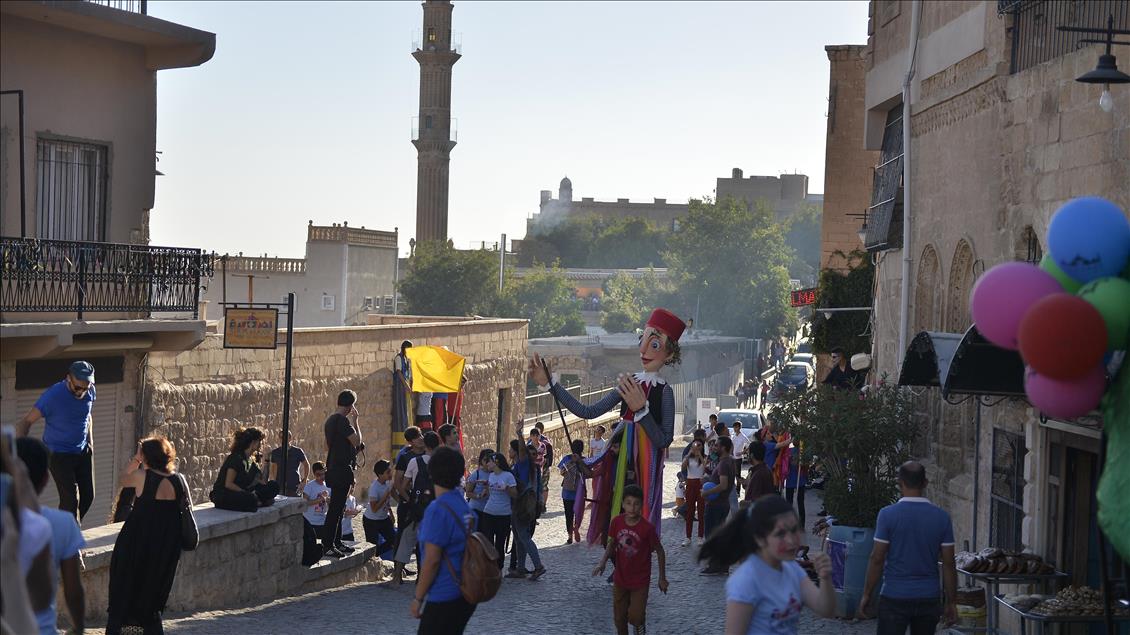"Uçan Halı Mardin Çocuk Müzik Festivali" başladı 
