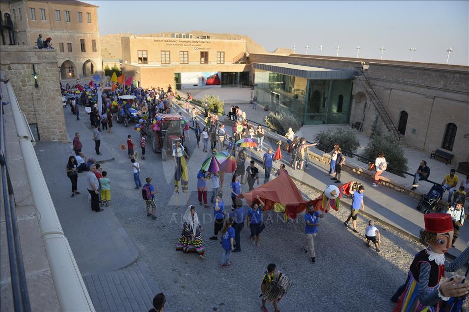 "Uçan Halı Mardin Çocuk Müzik Festivali" başladı 
