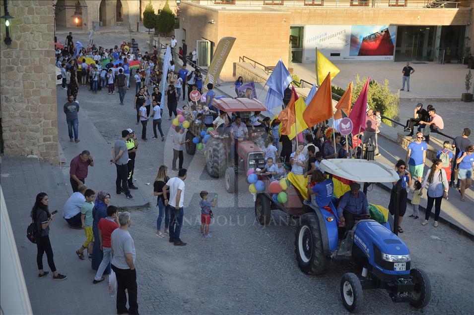 "Uçan Halı Mardin Çocuk Müzik Festivali" başladı 
