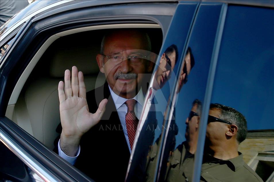 CHP Genel Başkanı Kemal Kılıçdaroğlu, Anıtkabir'i ziyaret etti