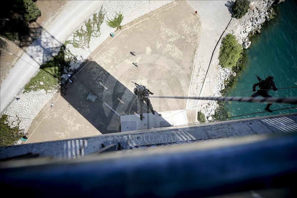 "Dağların kartalları"nın nefes kesen eğitimi