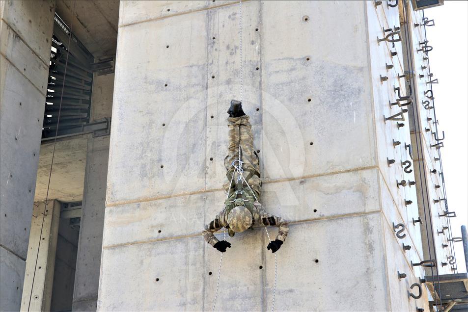 "Dağların kartalları"nın nefes kesen eğitimi