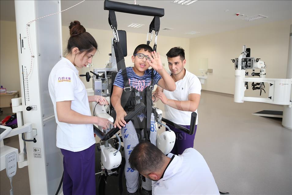 Beş yıldızlı otel konforunda fizik tedavi hizmeti
