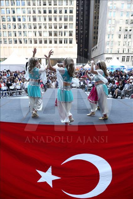 В Чикаго проходит традиционный Фестиваль турецкой культуры
