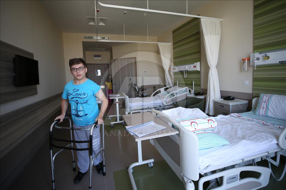 Beş yıldızlı otel konforunda fizik tedavi hizmeti