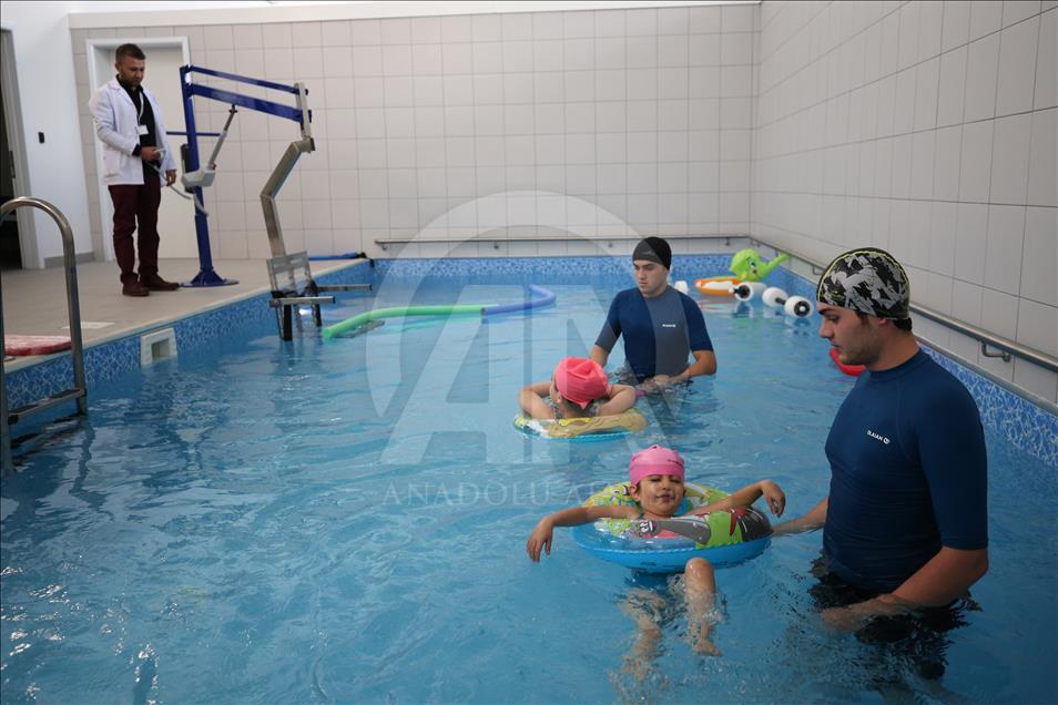 Beş yıldızlı otel konforunda fizik tedavi hizmeti