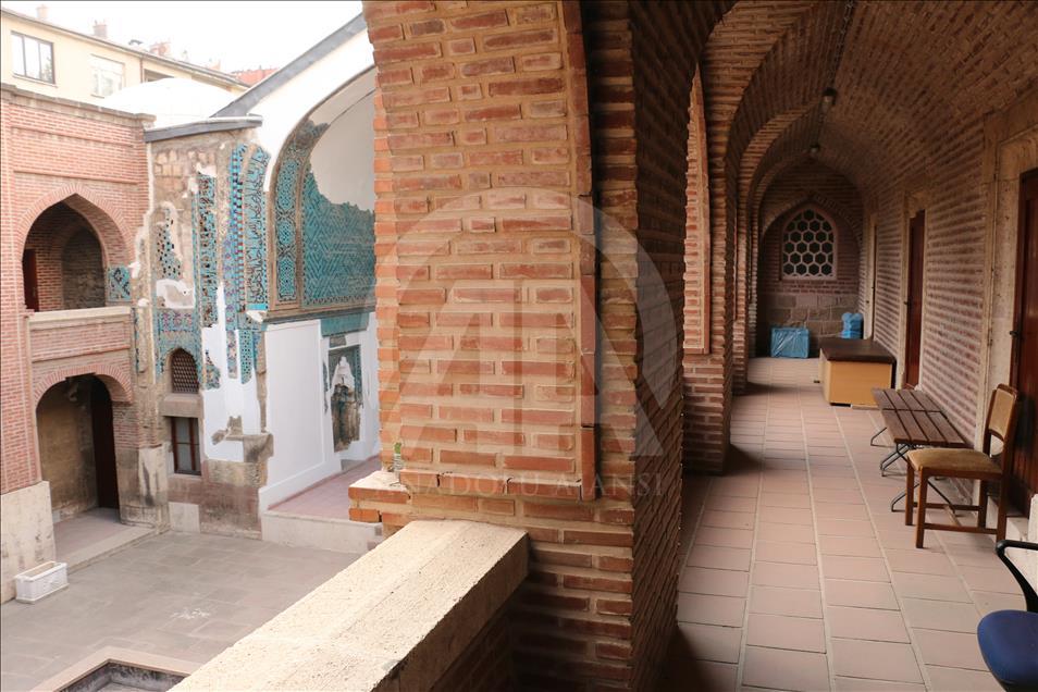 Anadolu'nun ilk üniversiteleri: Selçuklu medreseleri