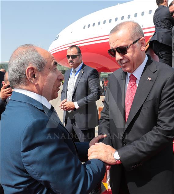 Cumhurbaşkanı Erdoğan Azerbaycan'a geldi
