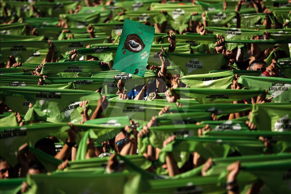 Protesta contra las becerradas en Madrid