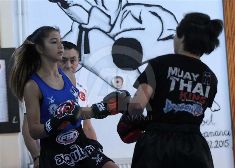 La historia de la dos veces campeona mundial de muay thai