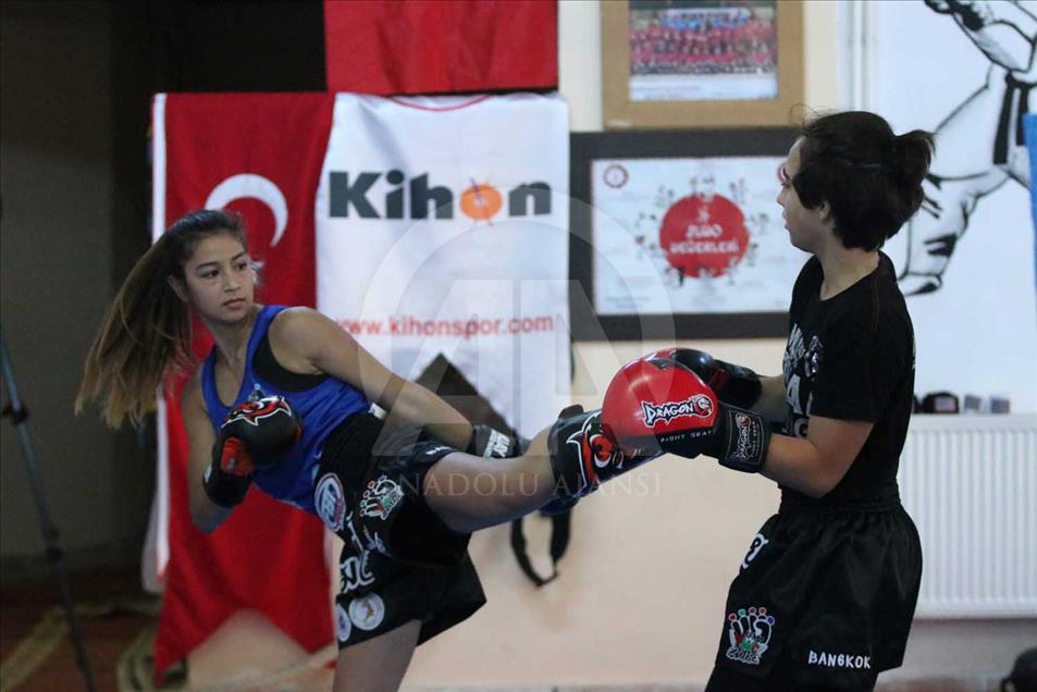 La historia de la dos veces campeona mundial de muay thai