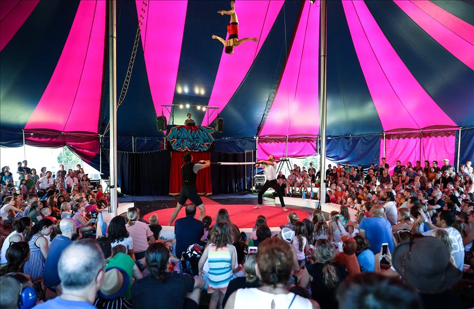 Midnight Circus perform at Holstein Park 