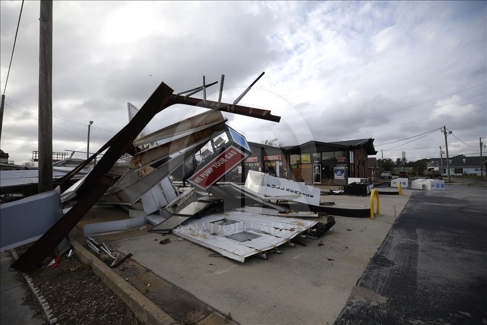 SAD: U oluji koja je uslijedila nakon uragana poginulo najmanje 17 osoba 