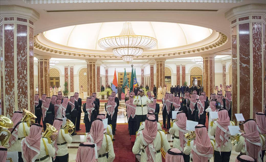 Ethiopian and Eritrean leaders in Saudi Arabia for peace agreement
