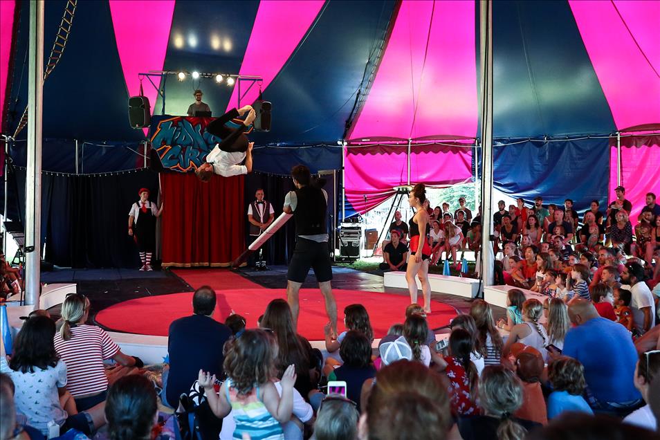 Midnight Circus perform at Holstein Park 