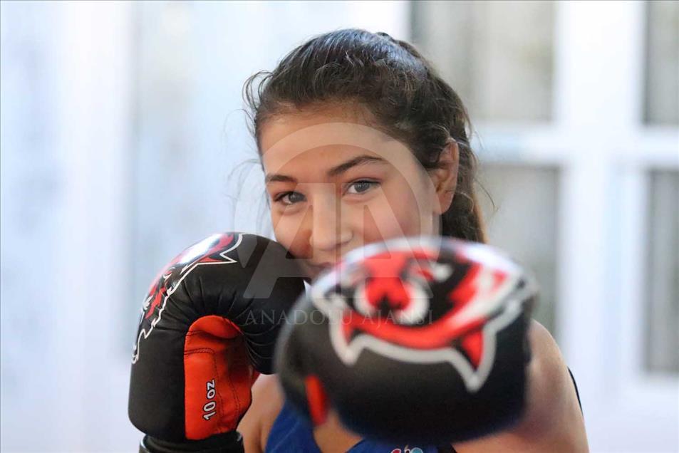 La historia de la dos veces campeona mundial de muay thai