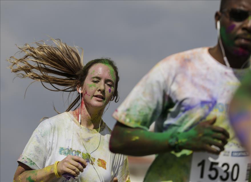 Color Sky 5K running fest in Ankara