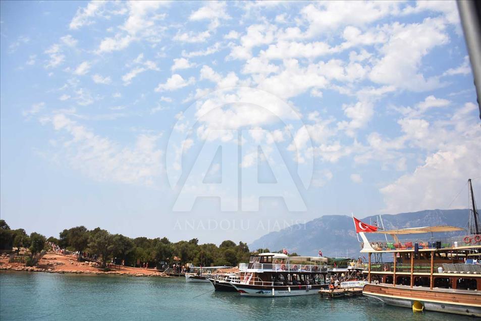 La "Playa de Cleopatra", una de las atracciones de la isla Sedir