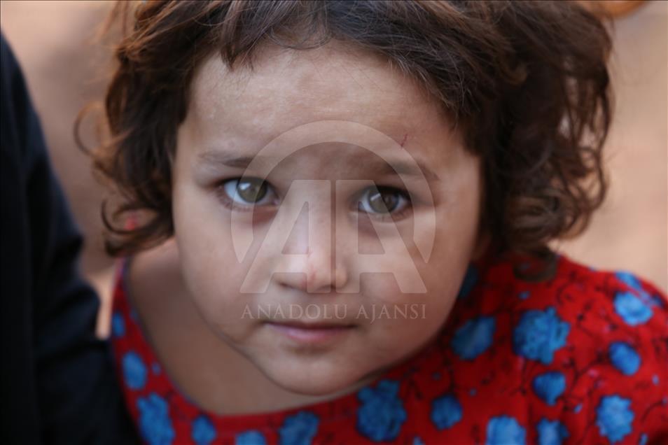 Çocuklarına vatandaşlık kararı Pakistan'daki mültecileri ikiye böldü