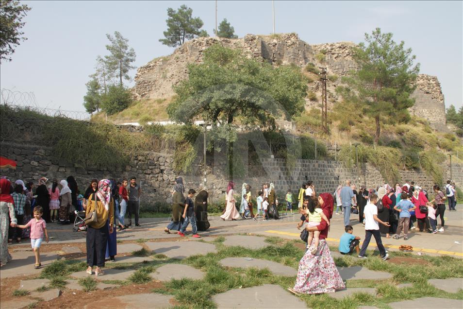 Tevirê ewil li "dilê" Diyarbekirê xistin