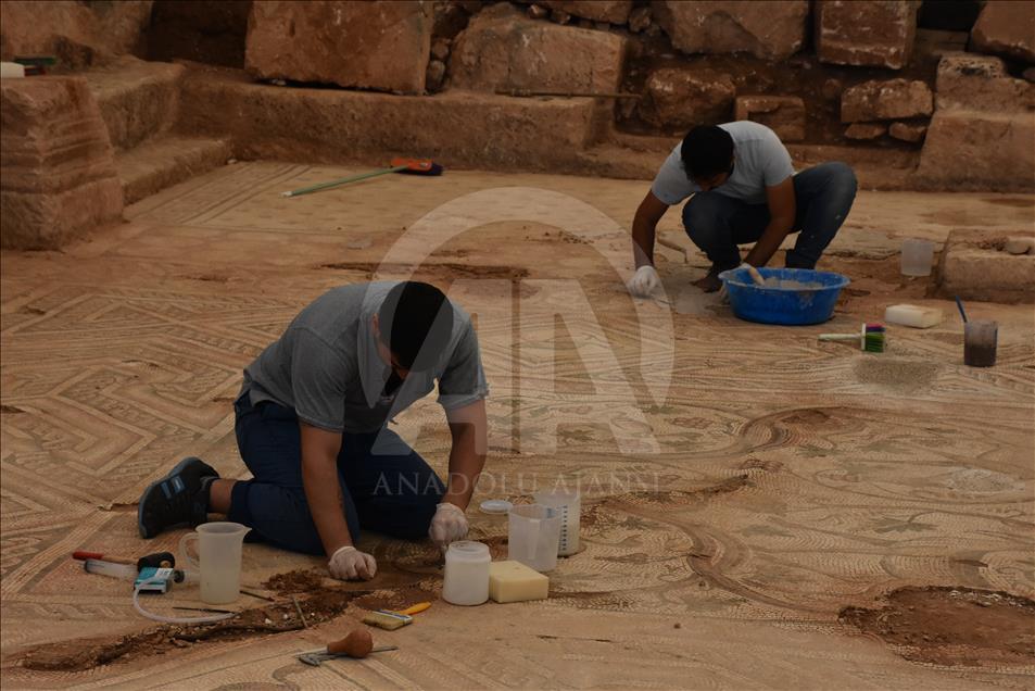 Adıyaman Museum displays newly unearthed mosaic structure  