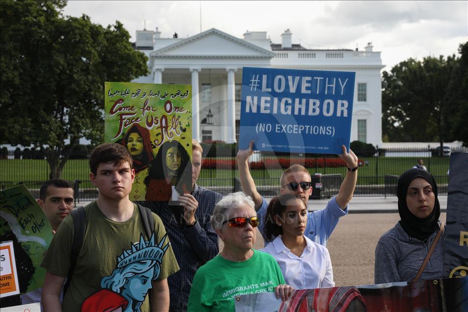 Protest in front of White House