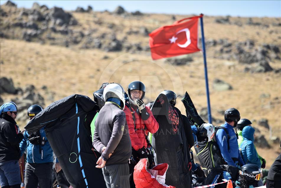 حسن‌داغی ترکیه؛ مقصد جدید دوستداران پاراگلایدر در جهان