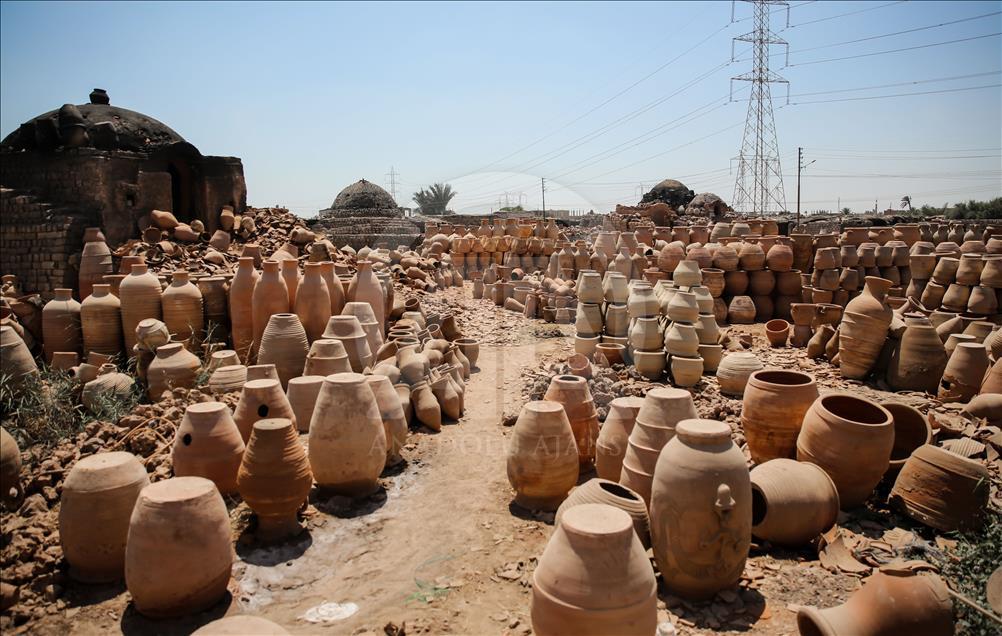 Mısır'da çömlek imalatı